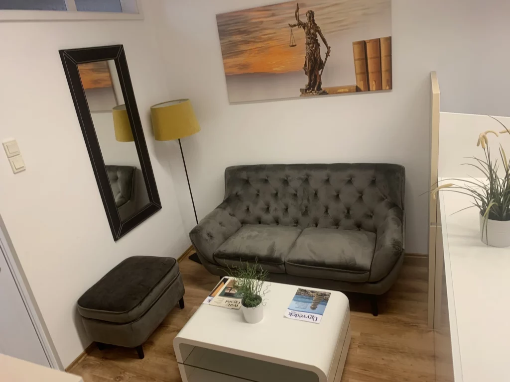 Cziráki utcai ügyvédi iroda